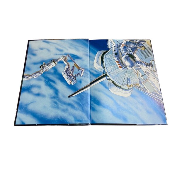 Golden Book of Space Exploration 1990 NASA Kids STEM Hardcover Dinah Moché - Picture 3 of 9